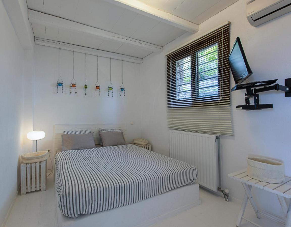 Develikia Private Villas Villa-1 Ierissos Luaran gambar